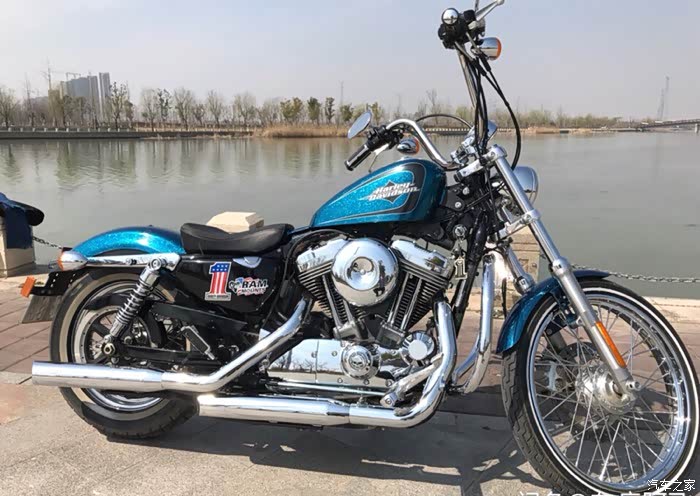 一台越玩越有味的车哈雷72