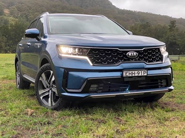 2021起亚索兰托造型时尚的高性价比家用suv之选爱了