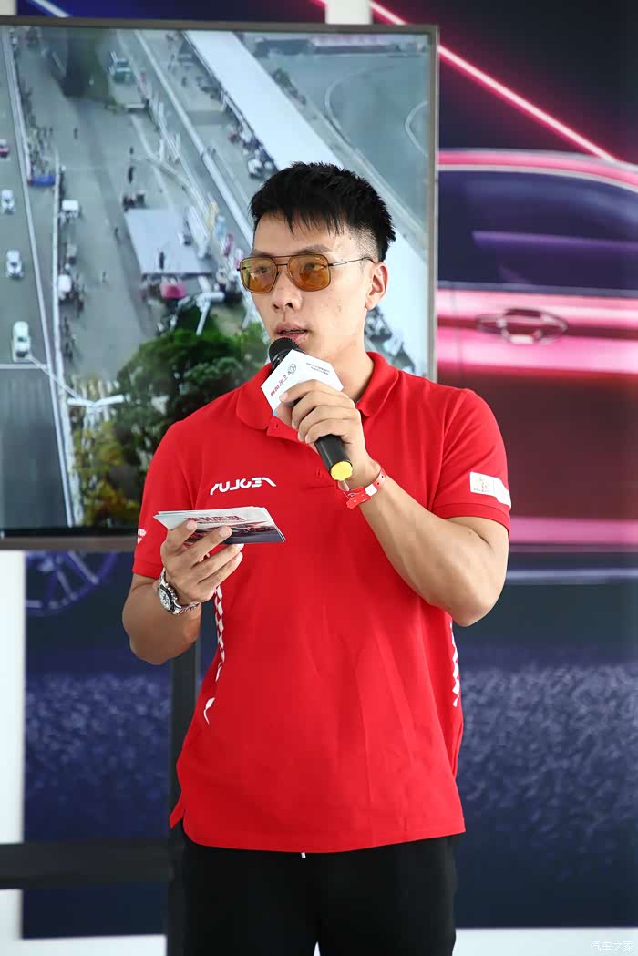 就是这个他!刘泽煊,制霸ctcc赛道的那个男人