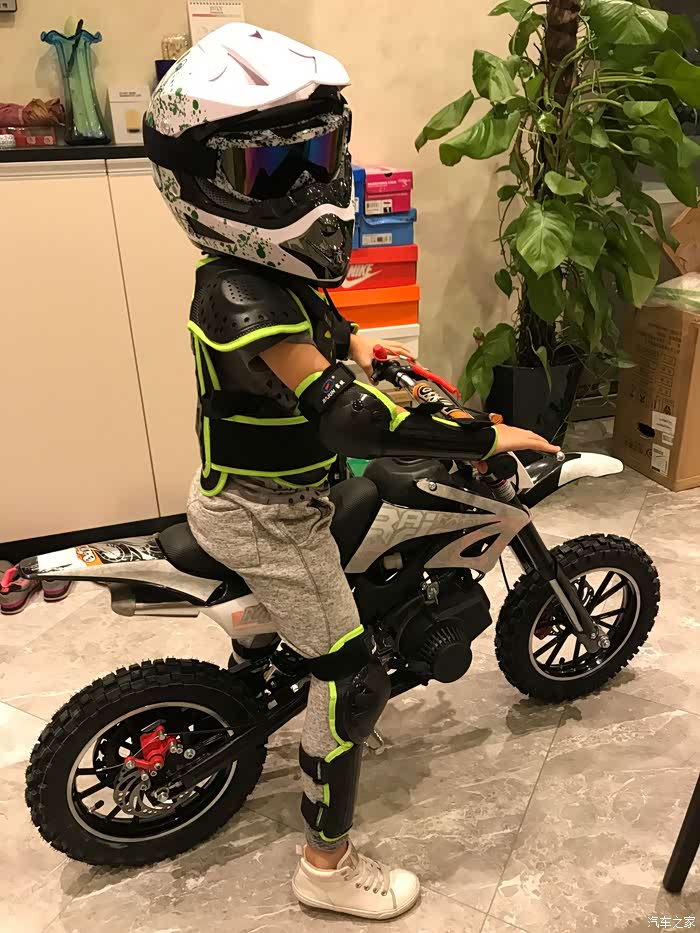 成长印记,小小摩托车!