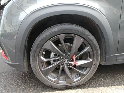 科幻般炫酷的长安uni-t 青春霸气太靓丽