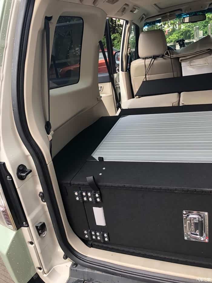 帕杰罗v97v93v77v73后备箱车床储物盒改装平整大床