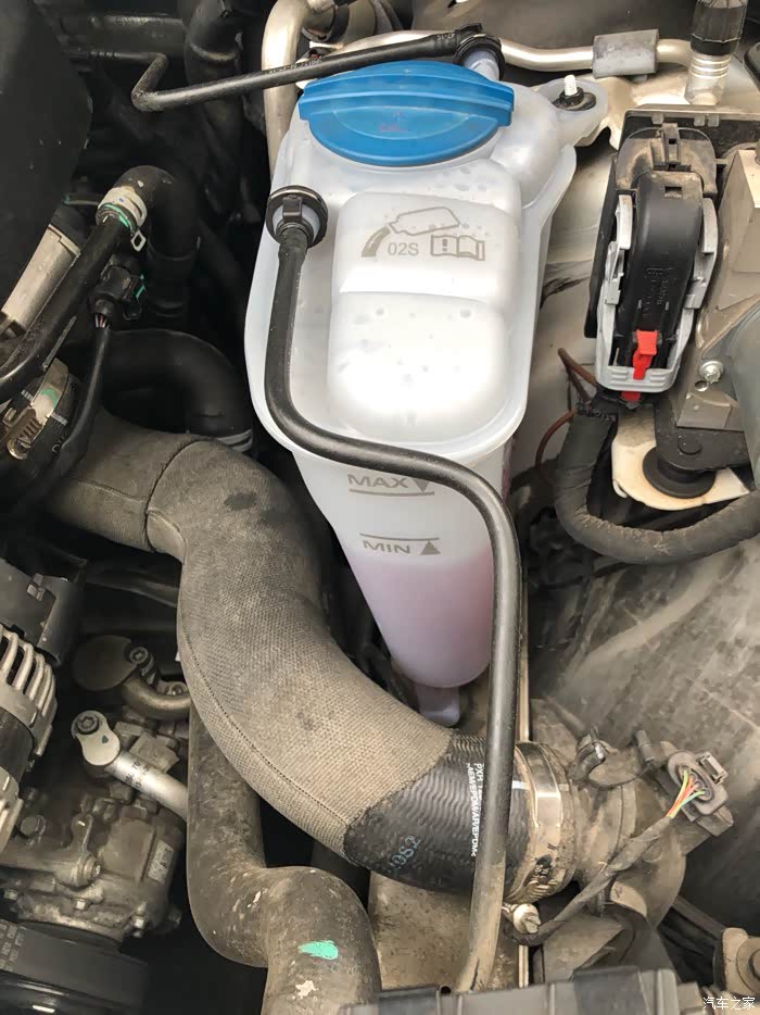 【图】冷冻液水箱各位大神给分析下_奥迪q5/q5l论坛_汽车之家论坛