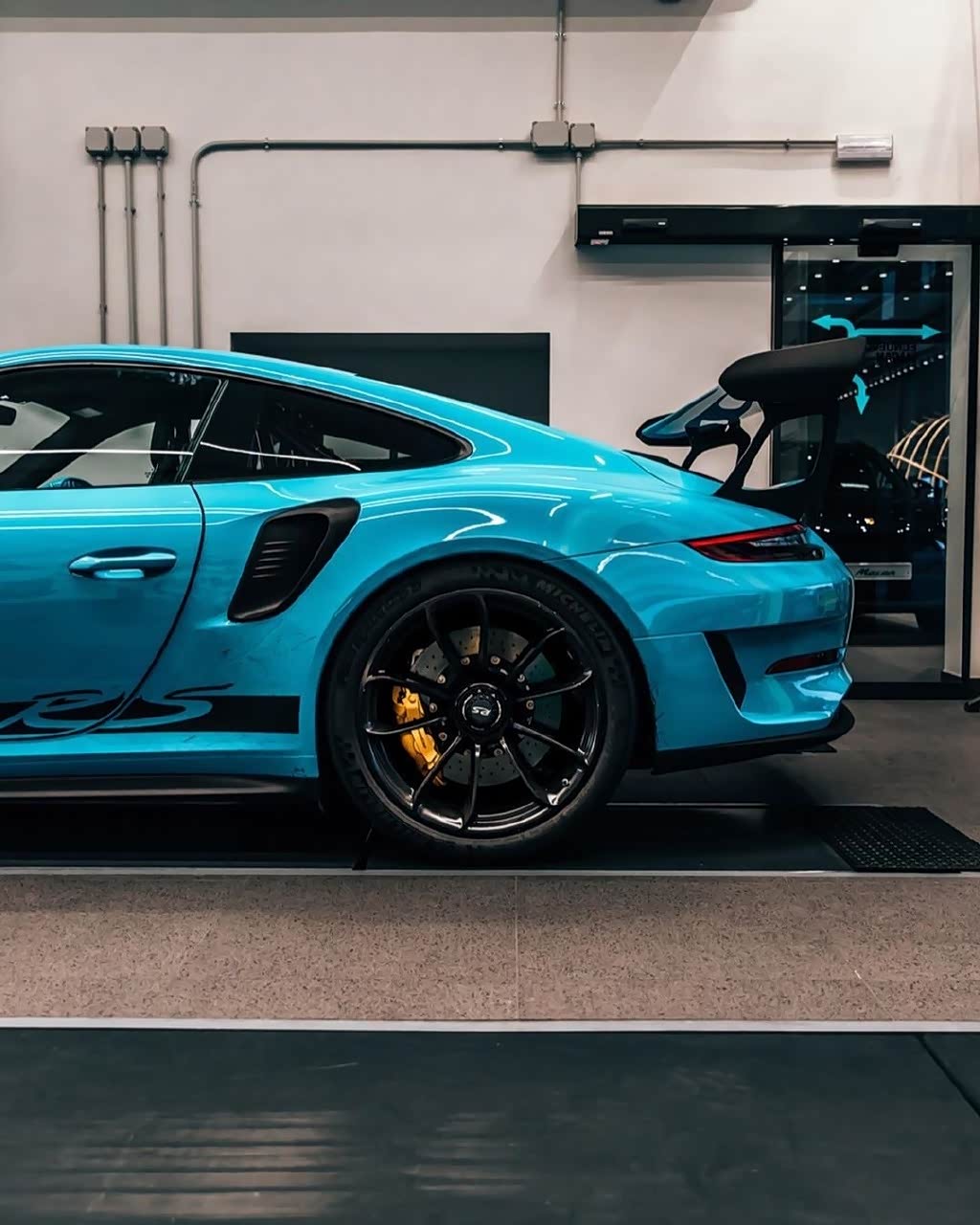 保时捷911 gt3 rs小蓝豪车超跑