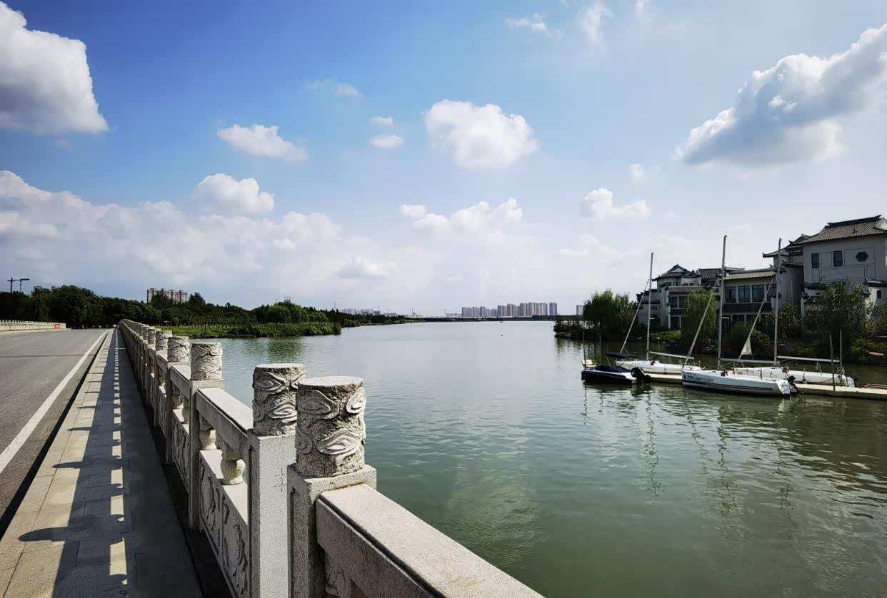 美丽的昆承湖畔休闲好去处