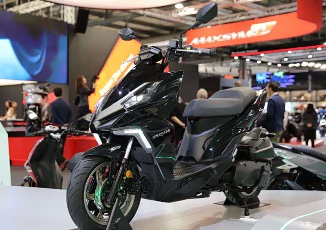 三阳新款maxsym400i解读