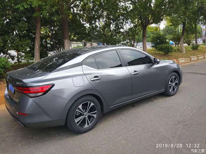 14代轩逸铂金灰提车半个月感受