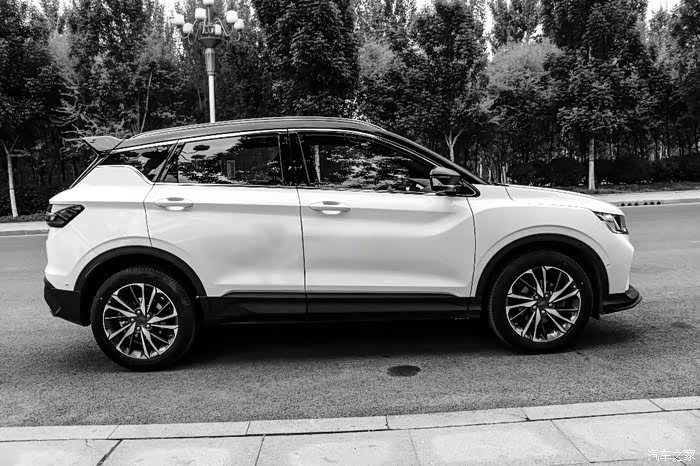 【图】黑白世界的你 依旧如此迷人_缤越论坛_汽车之家论坛