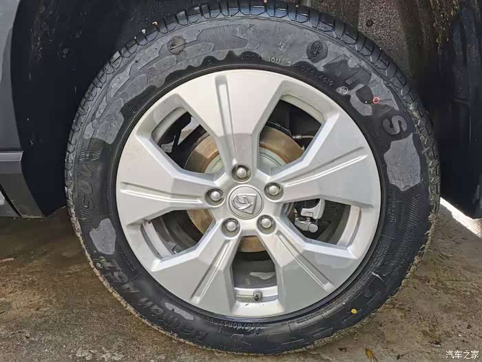 【图】530轮胎用的是什么牌子的_宝骏530论坛_汽车之家论坛
