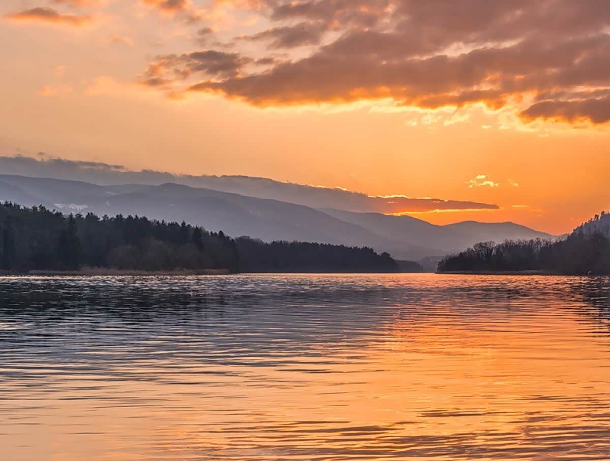 人生就像是一场旅行,要懂得欣赏沿途的风景