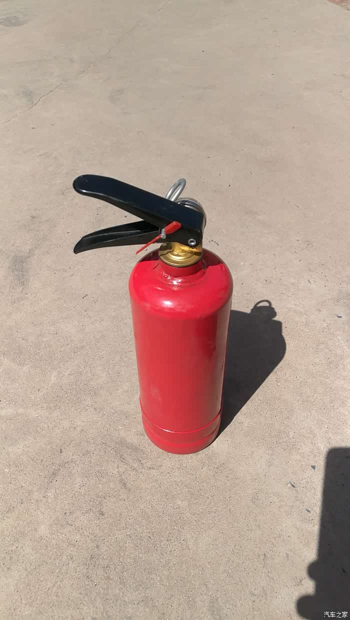 【家家众测 薅到手软】一个失效的灭火瓶