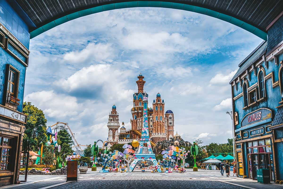 讲真走进酷玩王国就像走进个魔幻童话世界萌发女心仅孩童们喜欢让年轻