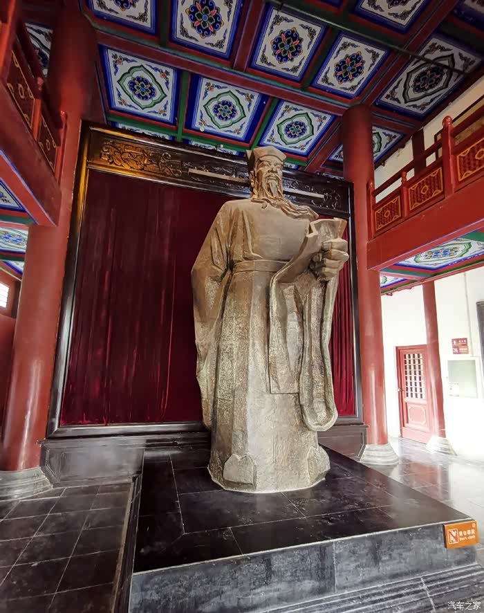 游开封看包青天如何断案