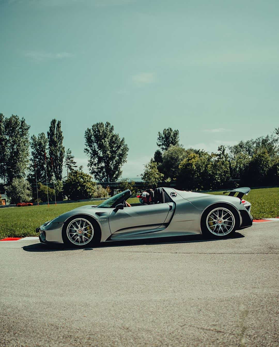 porsche 918 spyder gt暴力蛙王