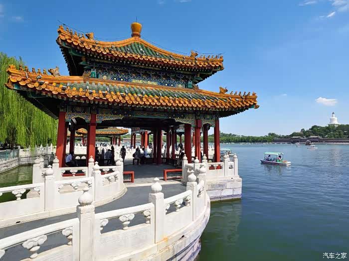 北京北海公园的下一个地方,充满期待的感觉是很棒!