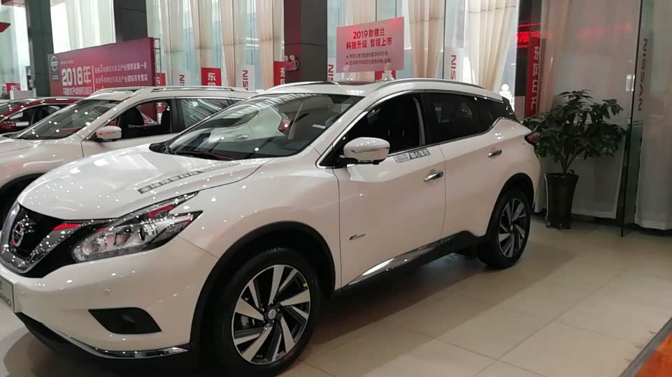 2019楼兰25t混动尊尚版提车小记及驾驶感受