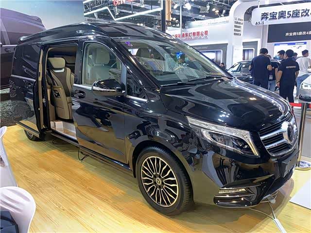 新款奔驰v260l高顶七座商务车