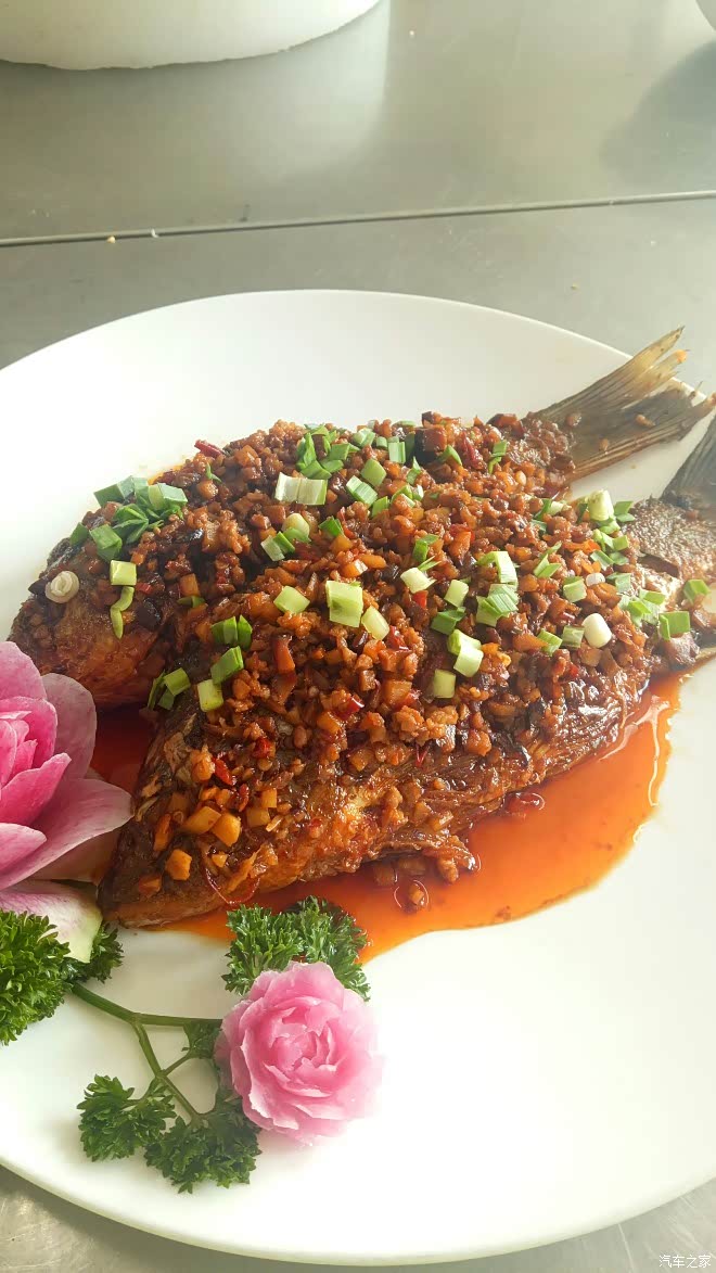 迎暖春送积分美食分享干烧鲫鱼