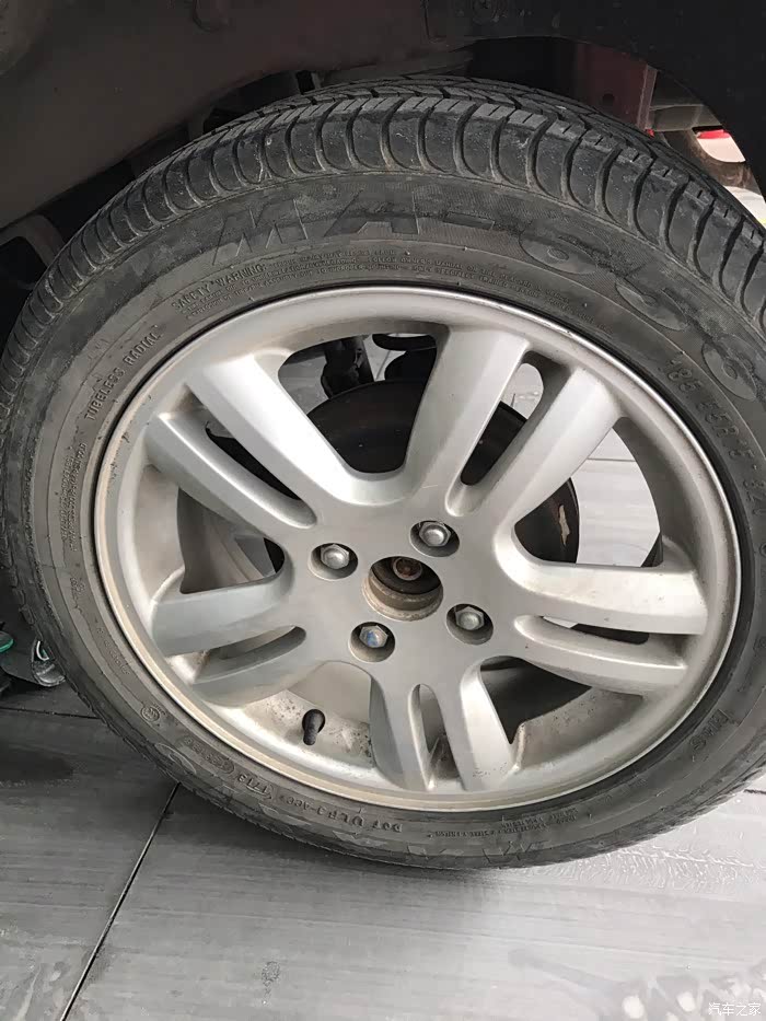 【图】cx20换了一条轮胎_长安cx20论坛_汽车之家论坛