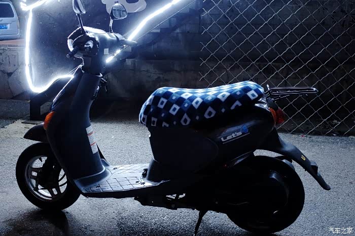 求购lets4铃木小踏板排气管