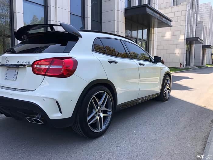 出一台苏牌gla45amg