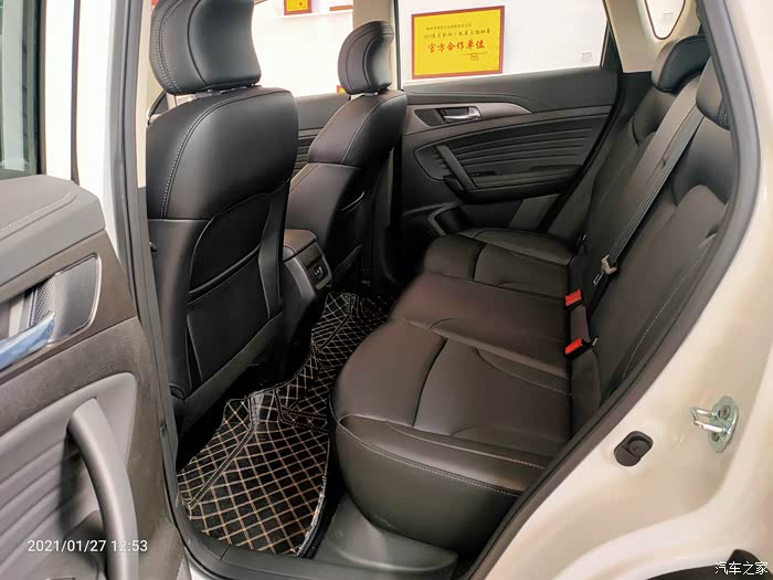 看长安cs35plus记