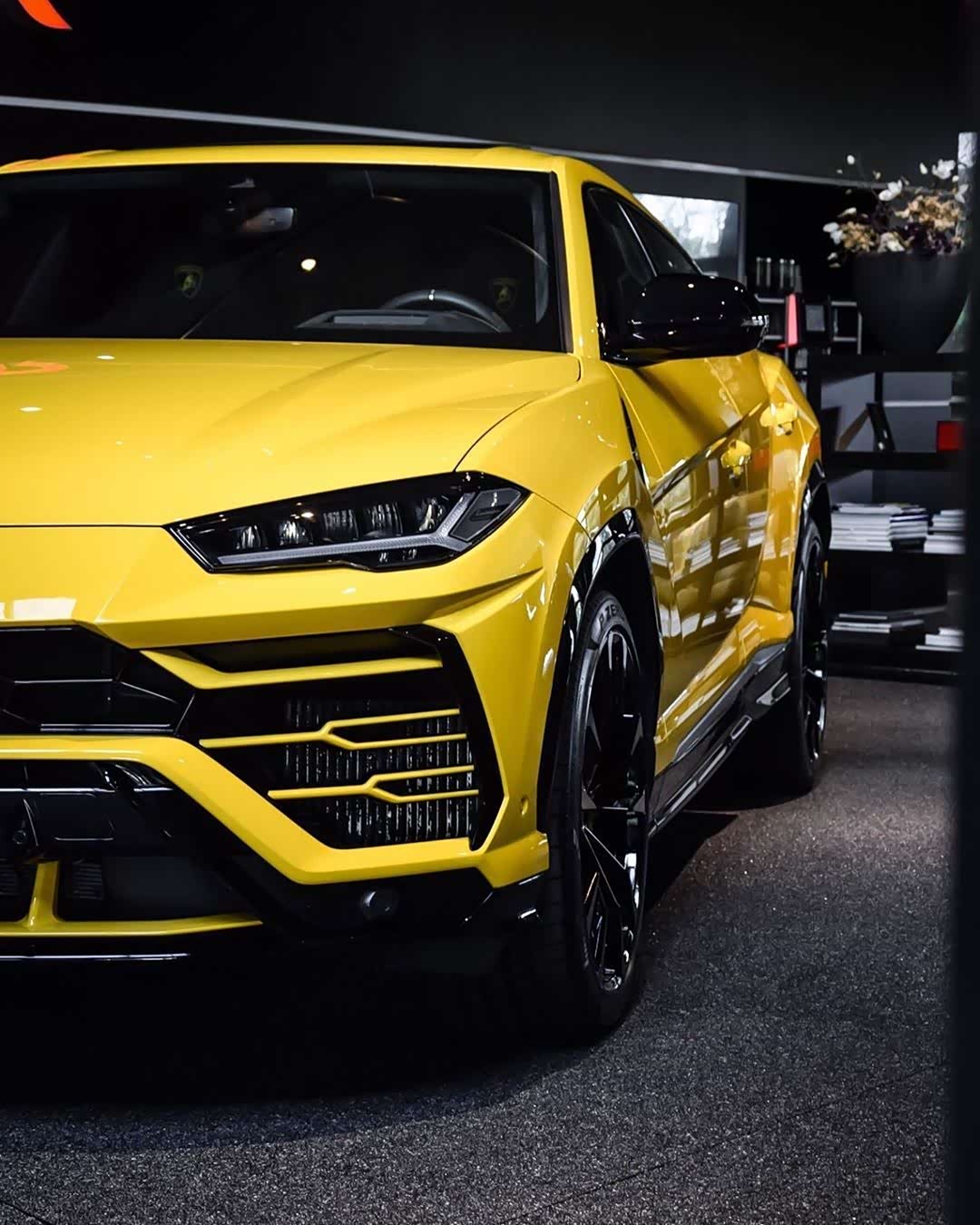 650马力的兰博基尼urus,没有人会拒绝他