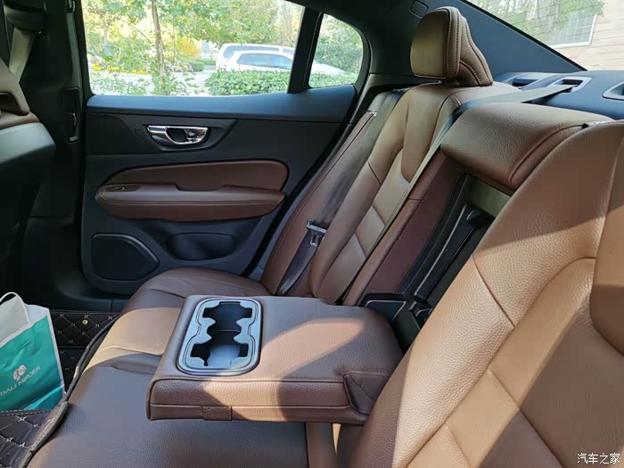 【图】就这样锁定心仪的你:2021款s60_沃尔沃s60论坛_汽车之家论坛