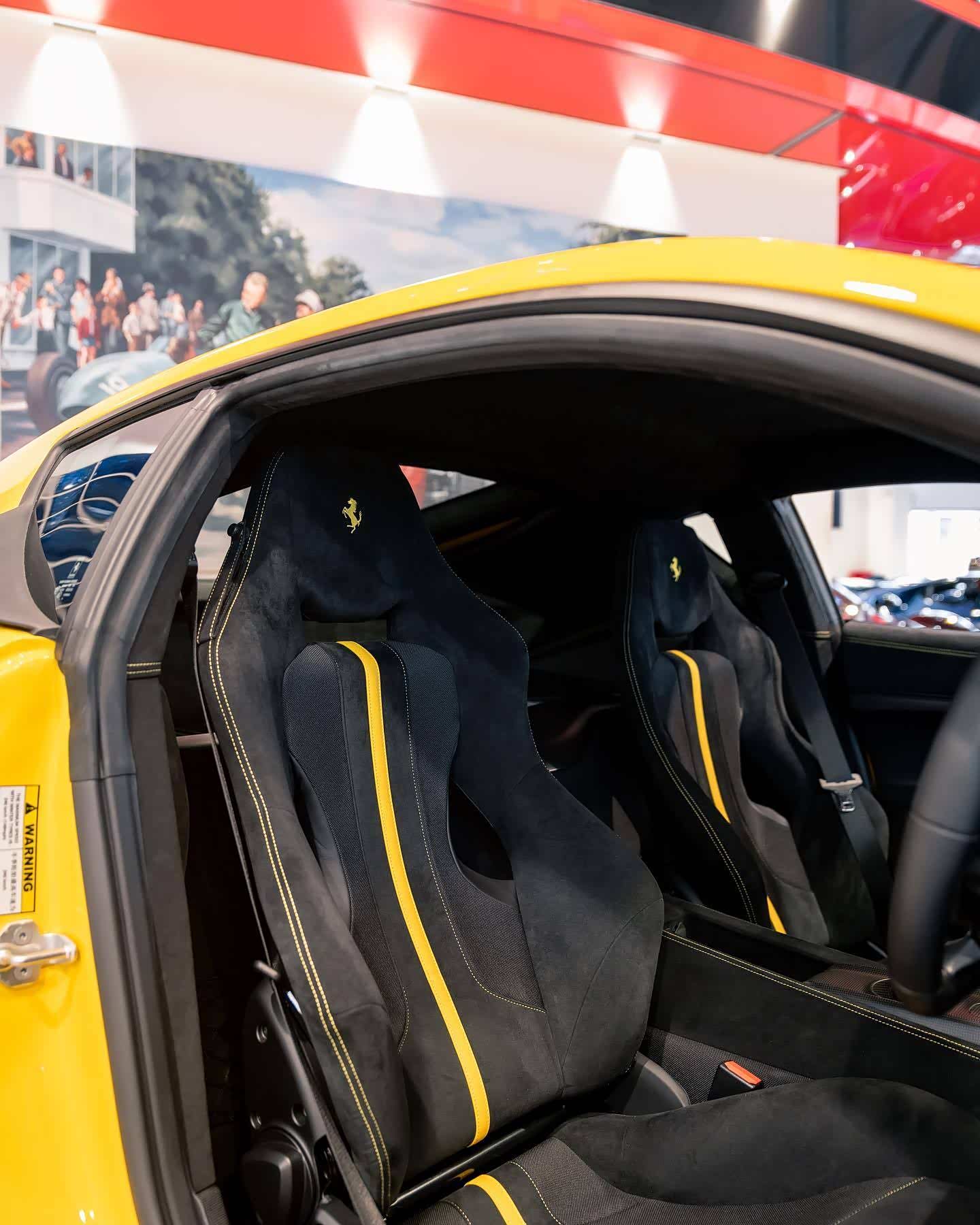 法拉利f12 tdf帅气迷人,我的最爱!