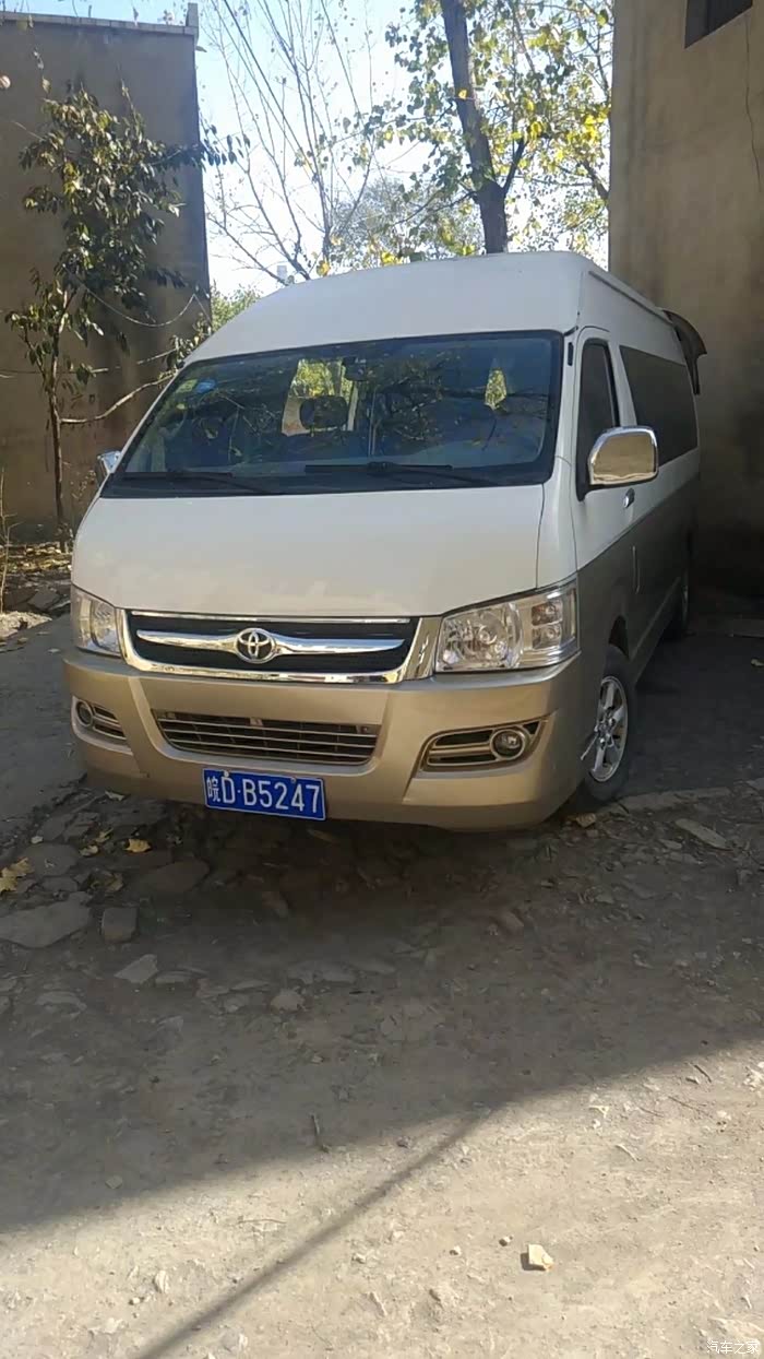 蓝牌8座豪华版九龙a5