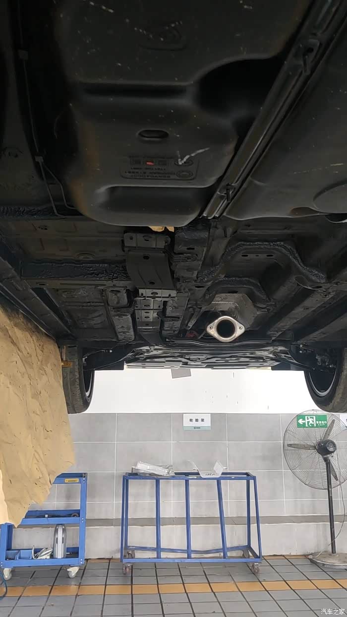 【图】uni-t喷涂底盘装甲_长安uni-t论坛_汽车之家论坛