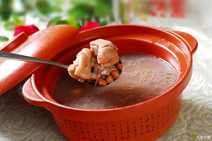 你好2021美食合集牛年大吉之银耳鸡茸