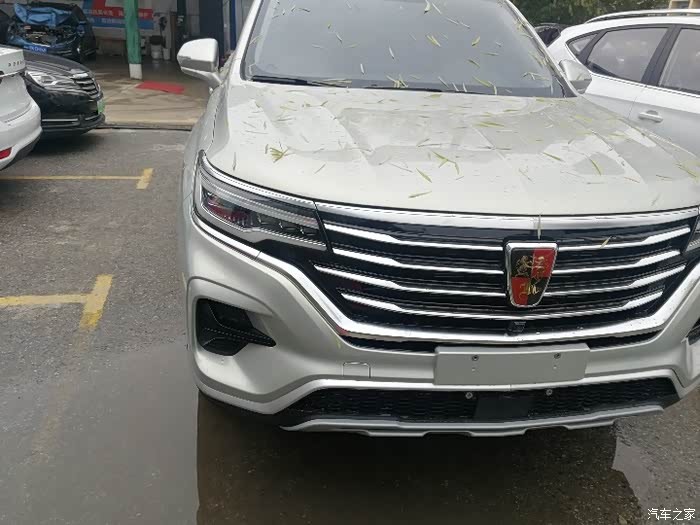 新提一台荣威rx5max,金色超漂亮!