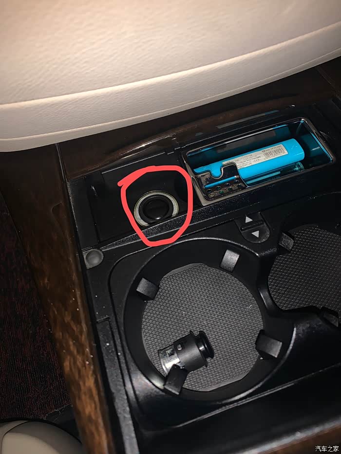 【图】w221 的点烟器在哪啊 好像按了弹不上来了啊_奔驰s级论坛_汽车