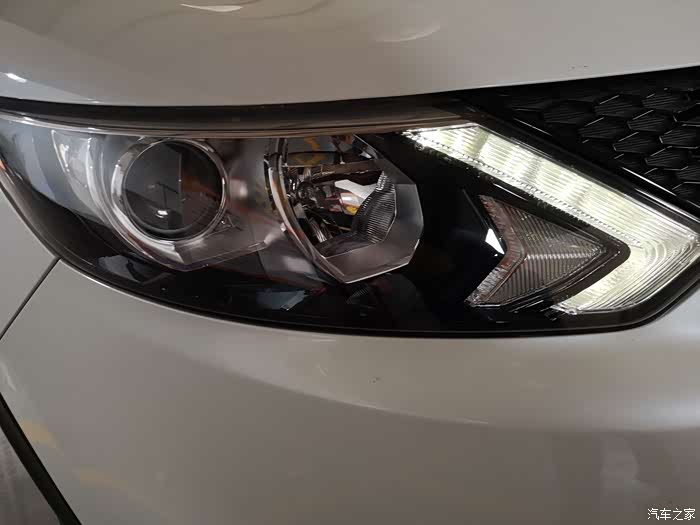 石家庄日产逍客汽车灯光升级led氙气大灯让出行更安全