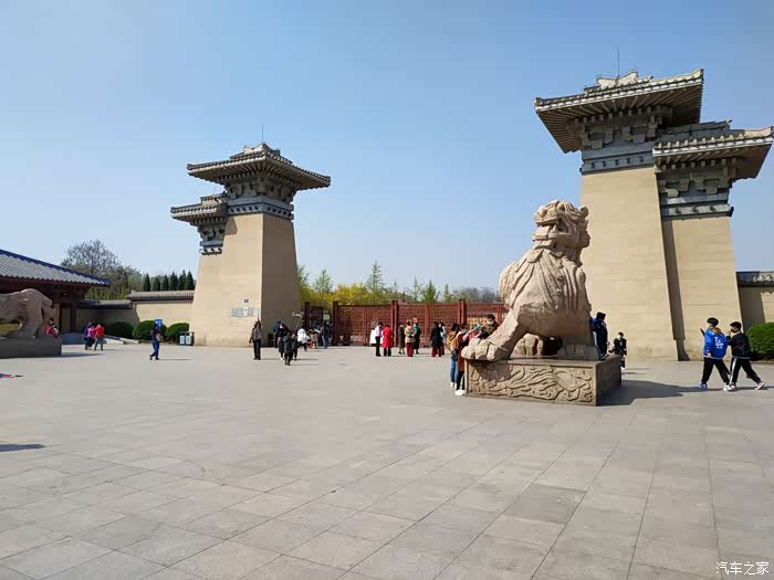 观赵苑回味古赵风采