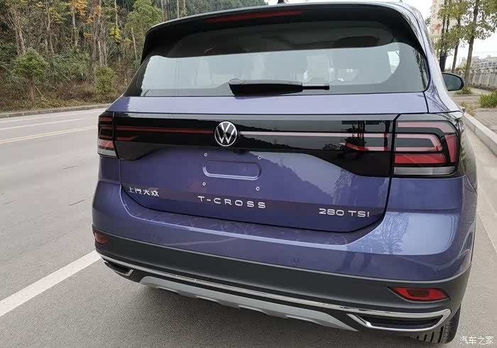 92 | 回复: 1 途铠论坛 这个颜色明明是紫色,为什么要叫梦幻蓝呢?