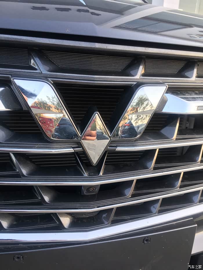 瞅一瞅传说中的五菱银标是个神么车