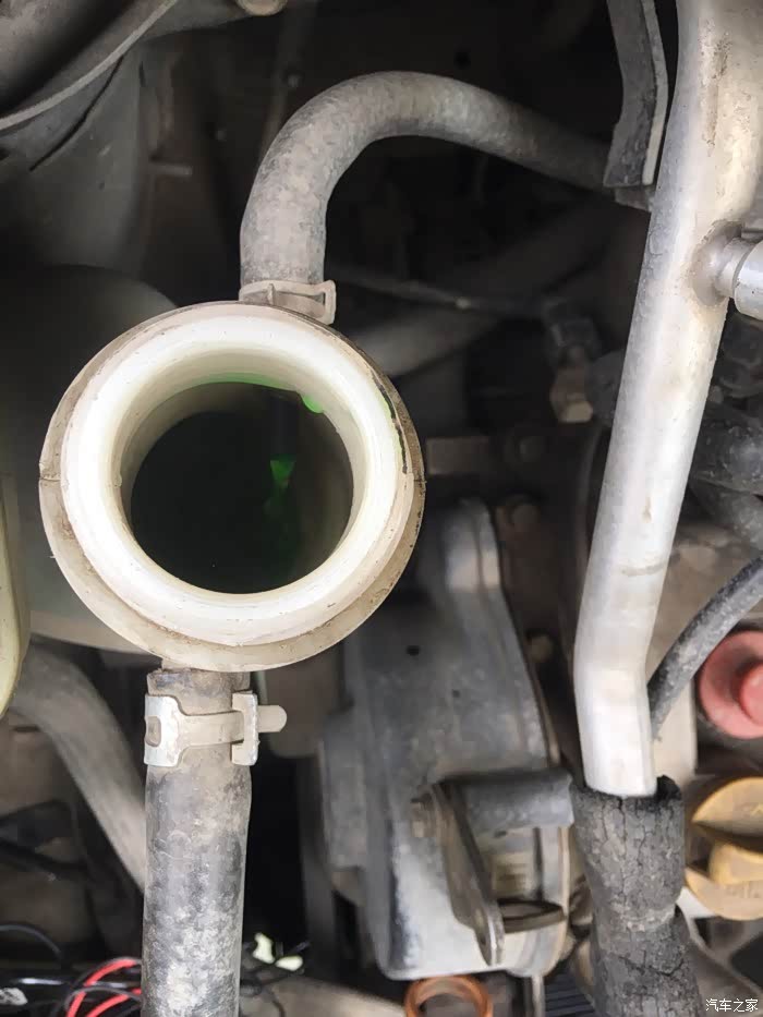 水箱漏了,自己更换!_奇瑞qq/qq3/qq6论坛_汽车之家论坛