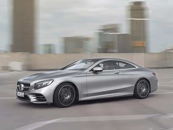 奔驰s450轿跑版,运动范儿十足