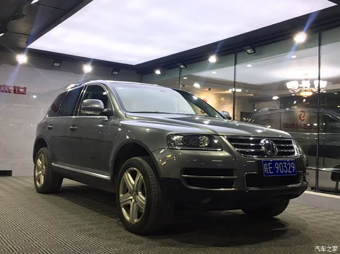 4.2大v8顶配途锐—自吸的绝唱