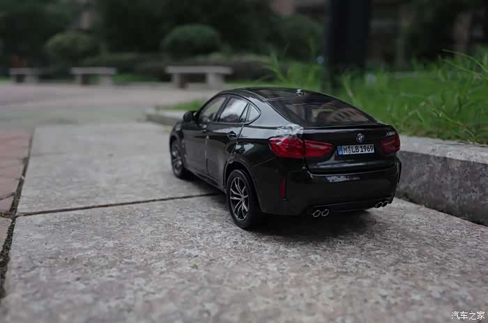 二十万分之一两头黑色靓仔宝马x6魏派vv7