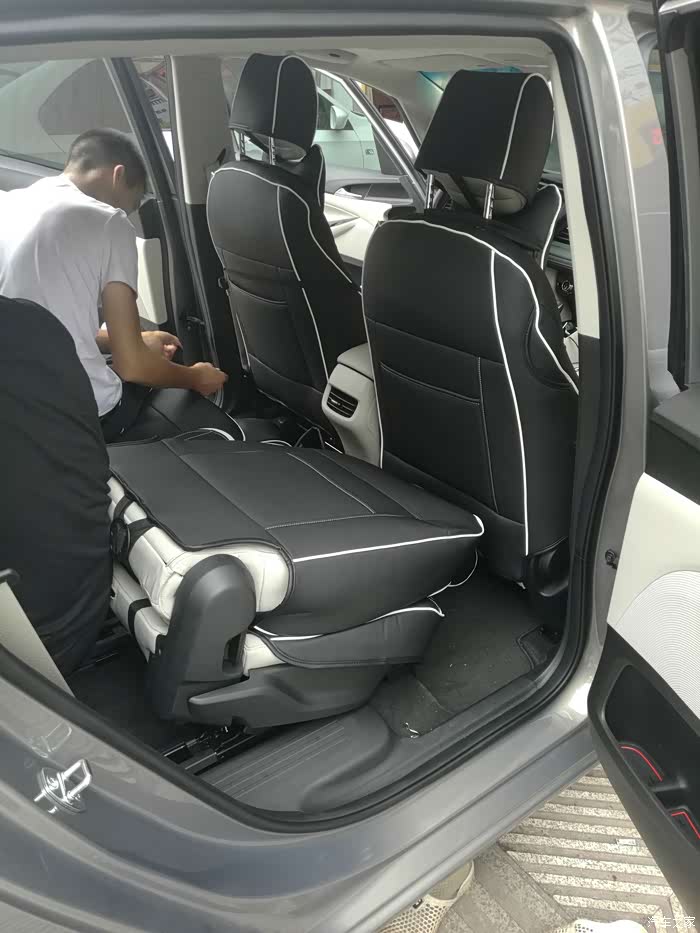 座椅包真皮需要多少钱?