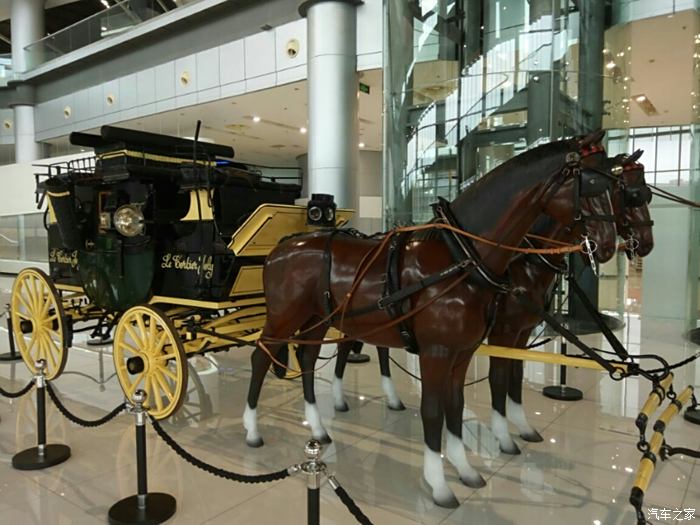 假日遊玩,上海汽車博物館見證汽車發展史