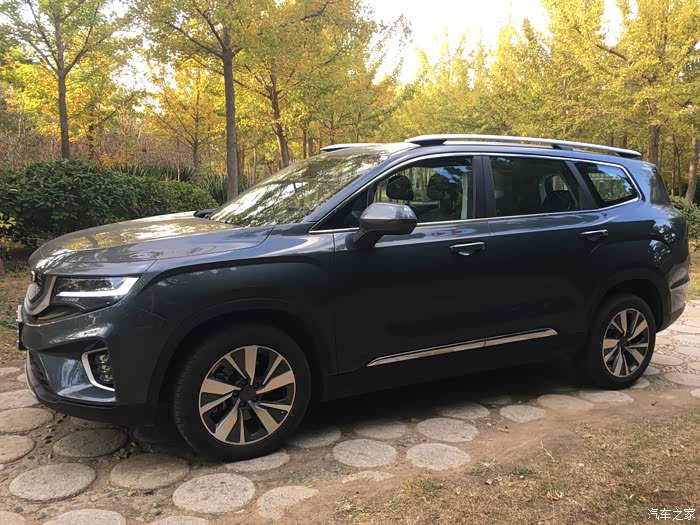 吉利豪越居家好帮手