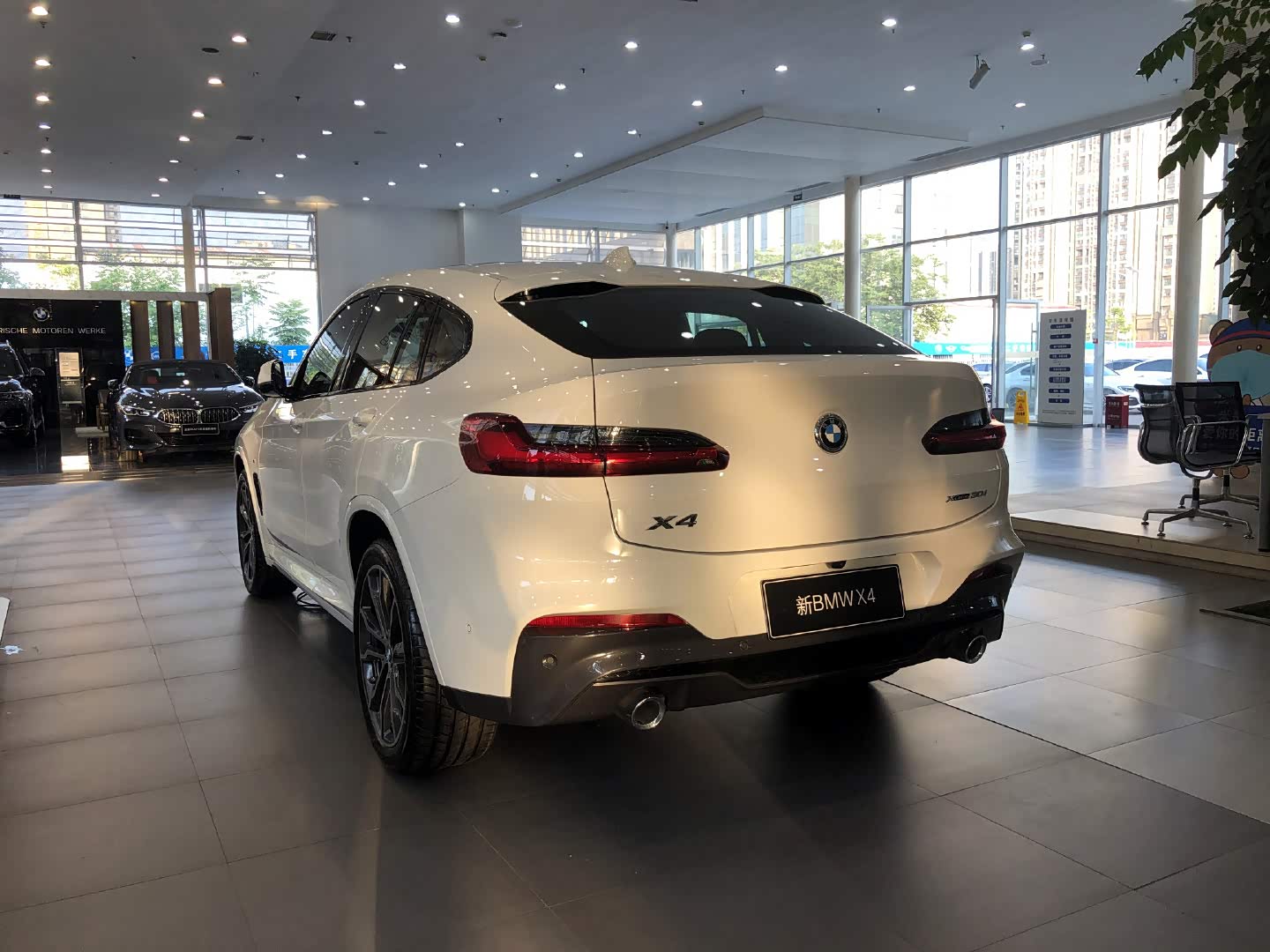 宝马进口运动轿跑suv x4 xdrive30i