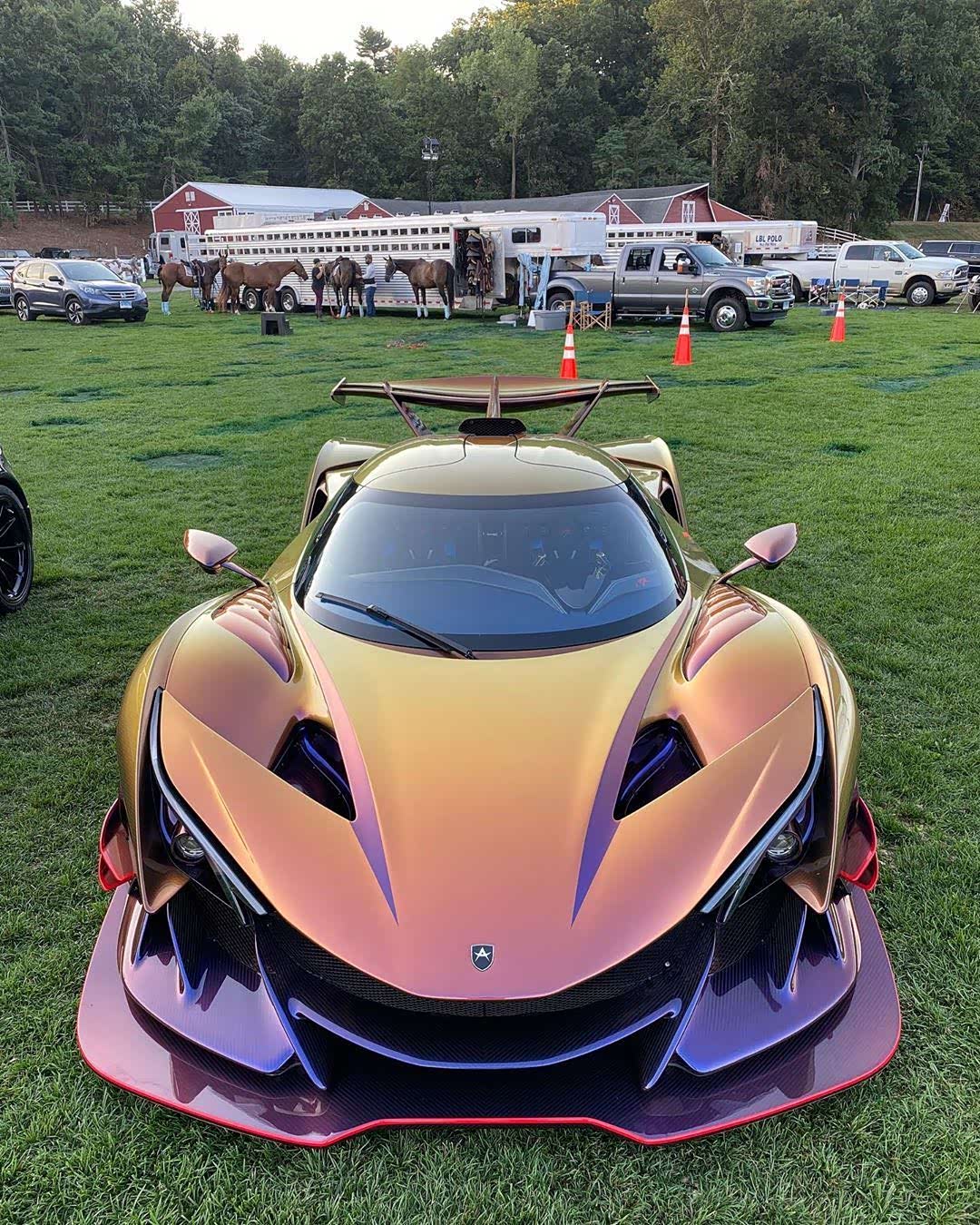 超级野兽ie陆地飞行器真酷