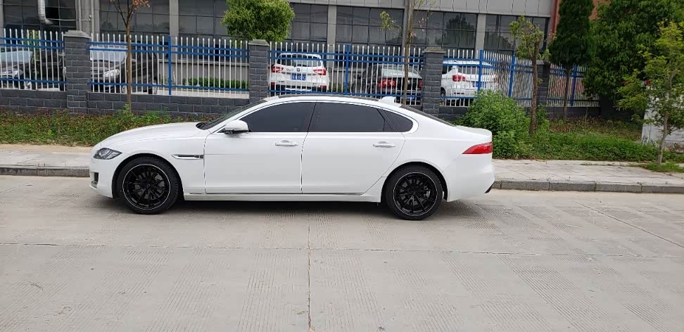 【图】白色xfl配什么颜色轮毂好看_捷豹xf/xfl论坛_汽车之家论坛