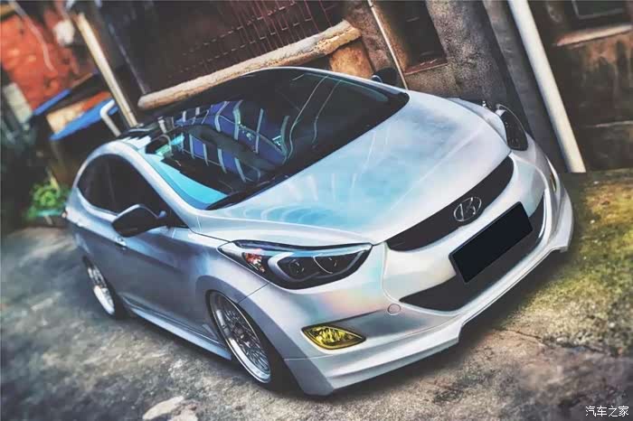 现代朗动姿态改装为了完美趴下不惜切割车架