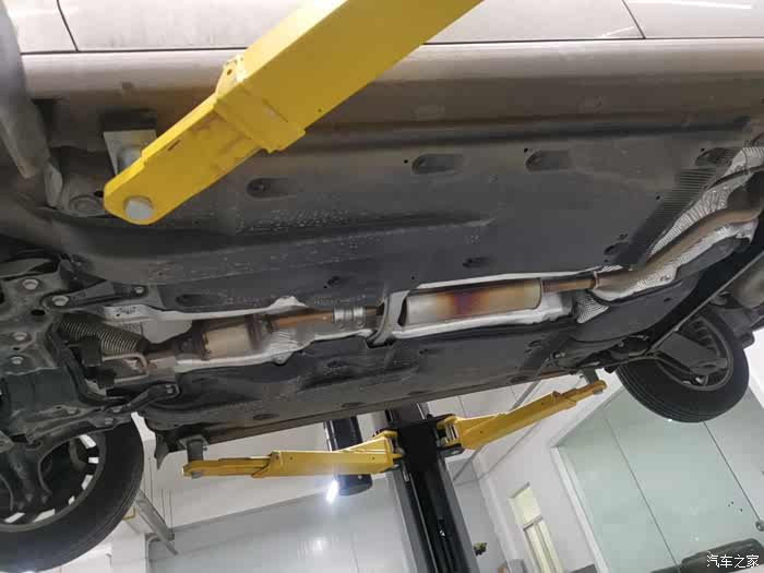 【图】新车油底壳为什么有划痕_捷达va3论坛_汽车之家论坛